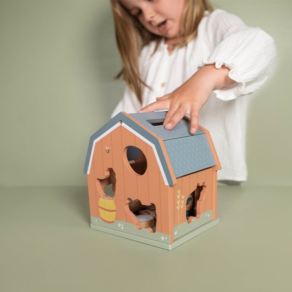Little Dutch Shape Sorter – Little Farm