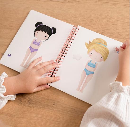 Little Dutch Dress Me Up Book – Rosa &amp; Friends