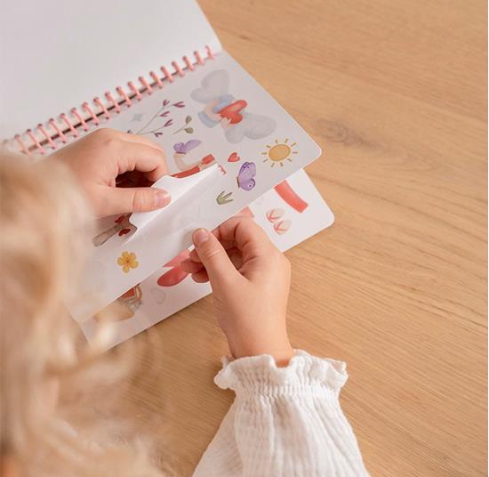 Little Dutch Dress Me Up Book – Rosa &amp; Friends
