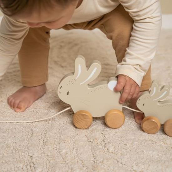 Little Dutch Pull-Along Bunnies – Newborn Naturals