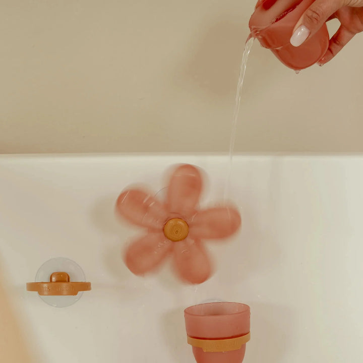 Little Dutch Bath Cups – Flowers