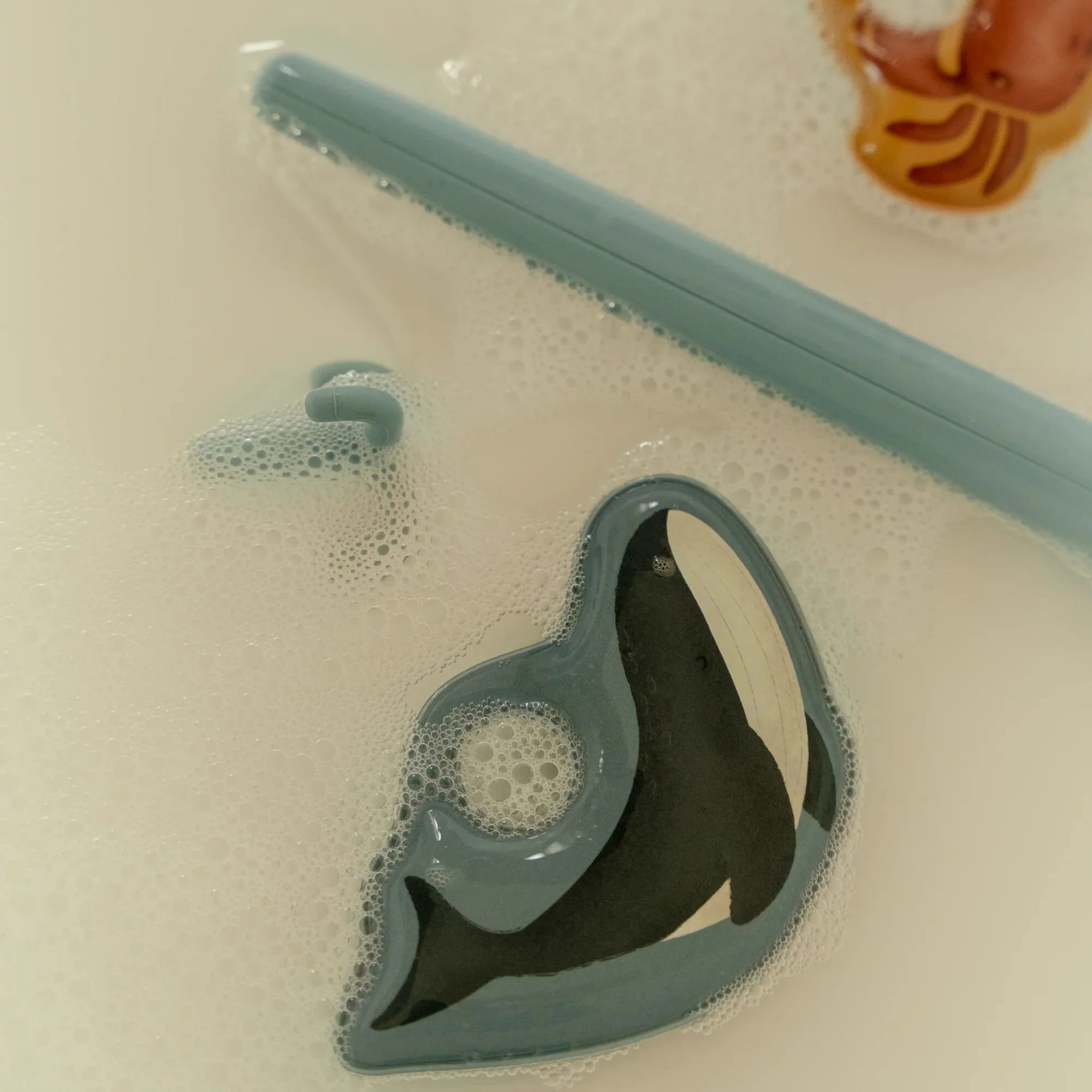 Little Dutch Bath Fishing Game – Blue