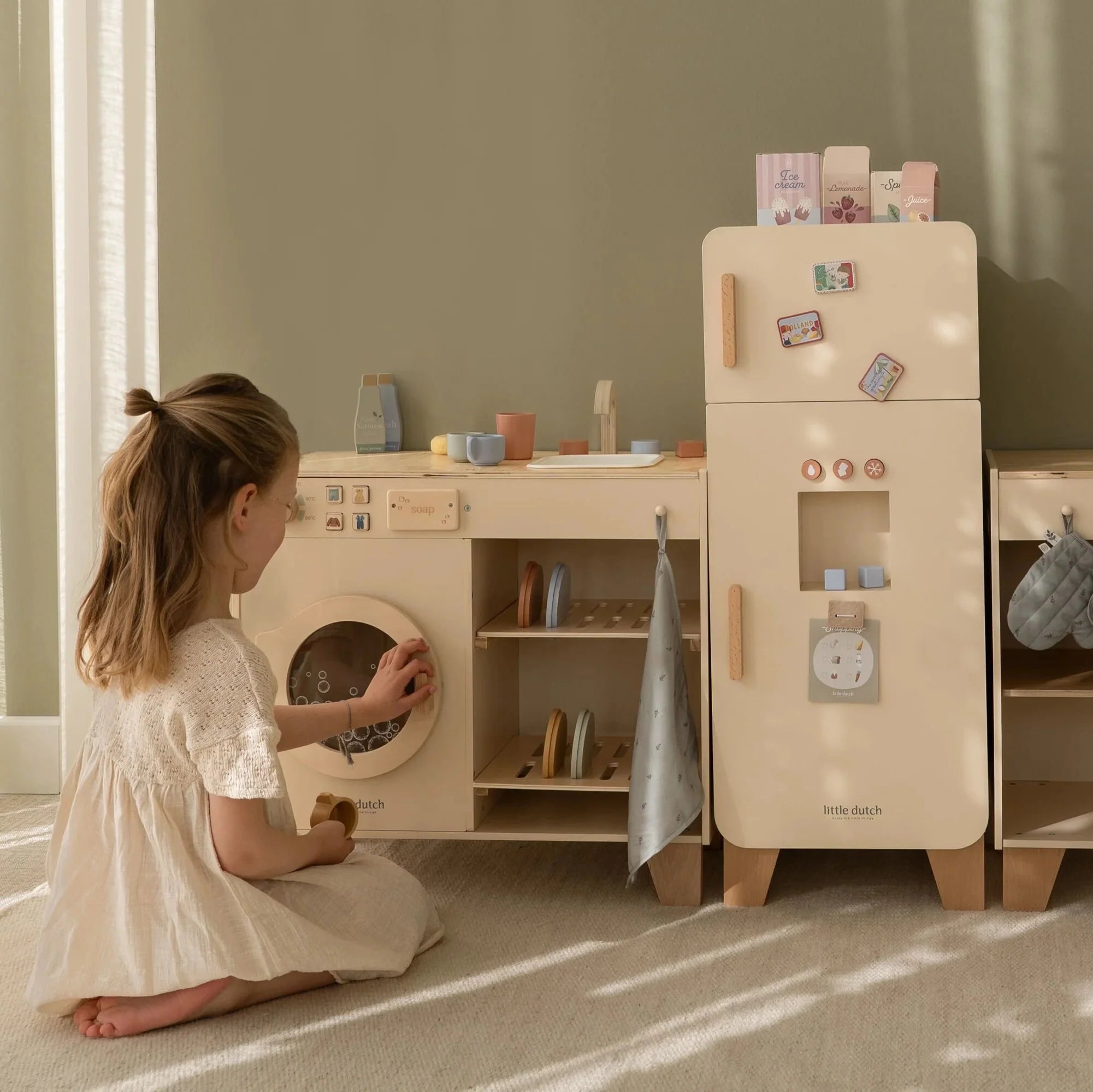 Little Dutch Wooden Housekeeping Station (Limited Edition)