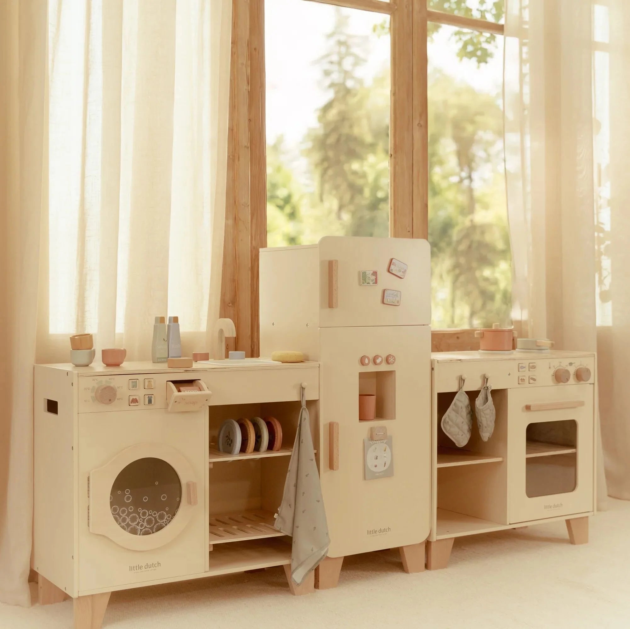 Little Dutch Wooden Play Kitchen (Limited Edition)