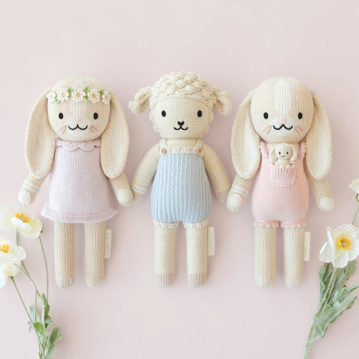 Cuddle + Kind Briar the Bunny (Peony Pink)