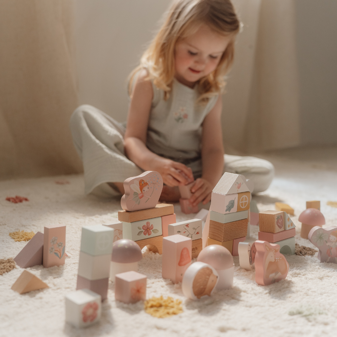 Little Dutch Building Blocks in Barrel – Fairy Garden