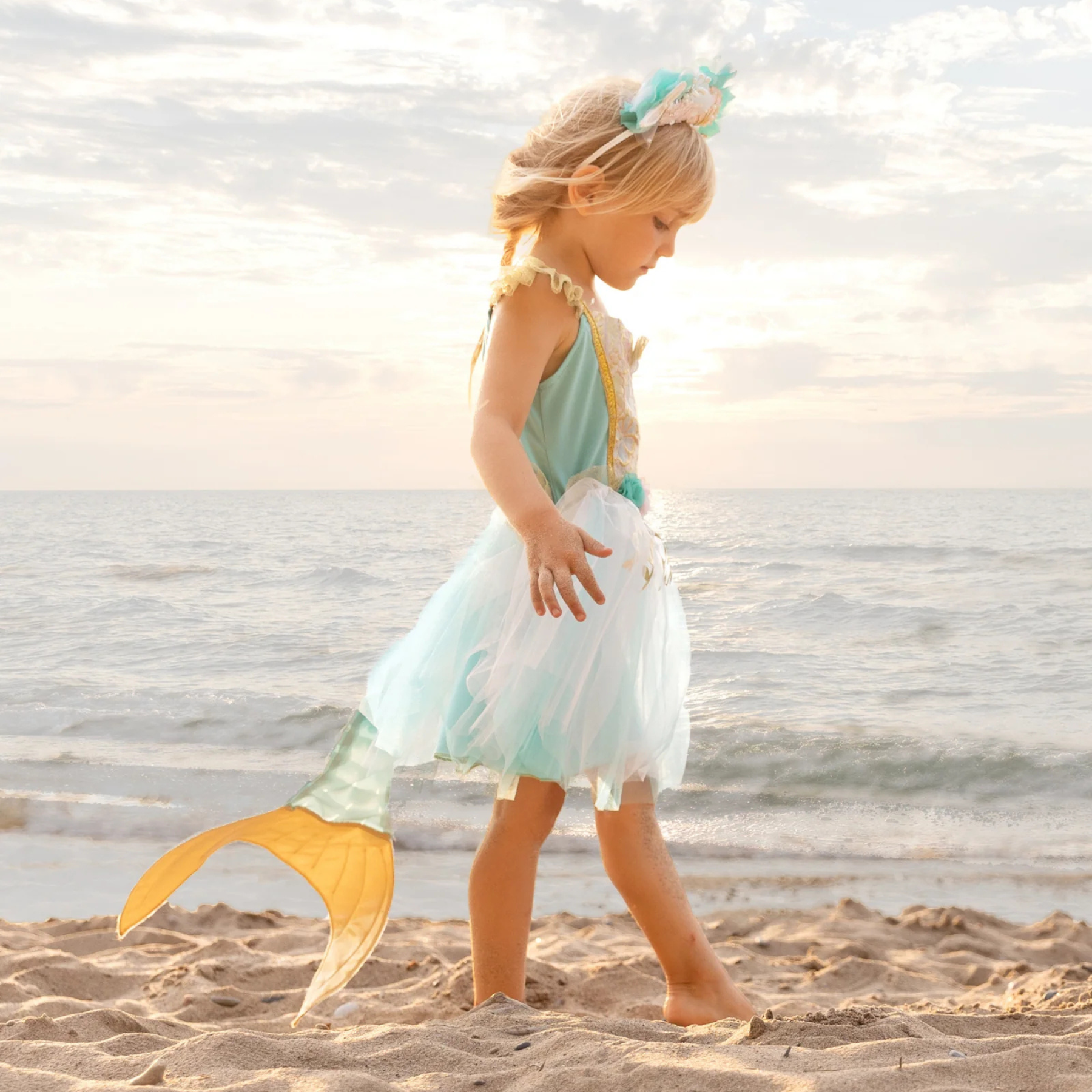 Great Pretenders Mermalicious Dress & Tail Play Costume Set