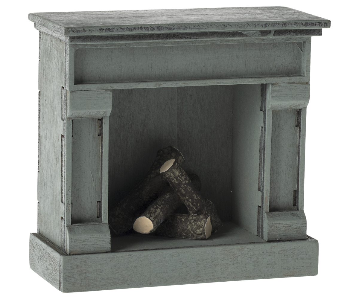 Maileg Miniature Mouse Fireplace – Blue