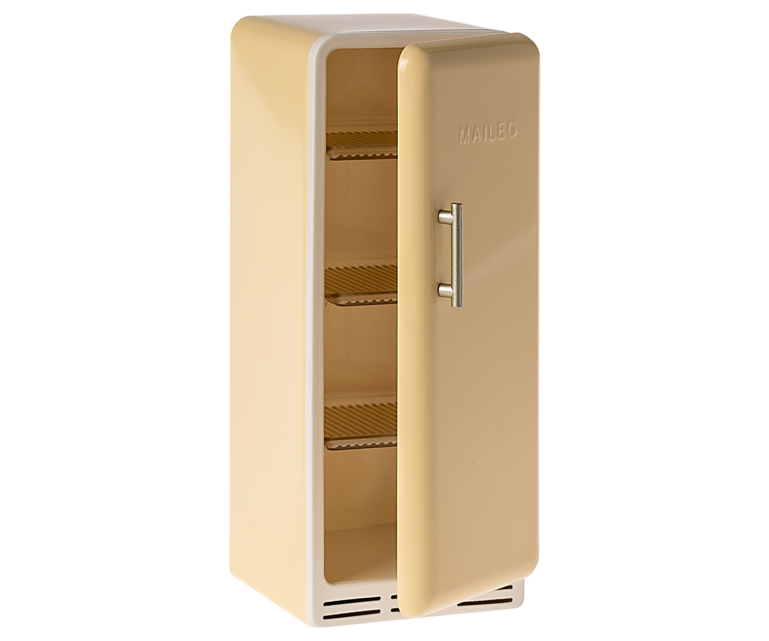Maileg Miniature Mouse Fridge – Yellow