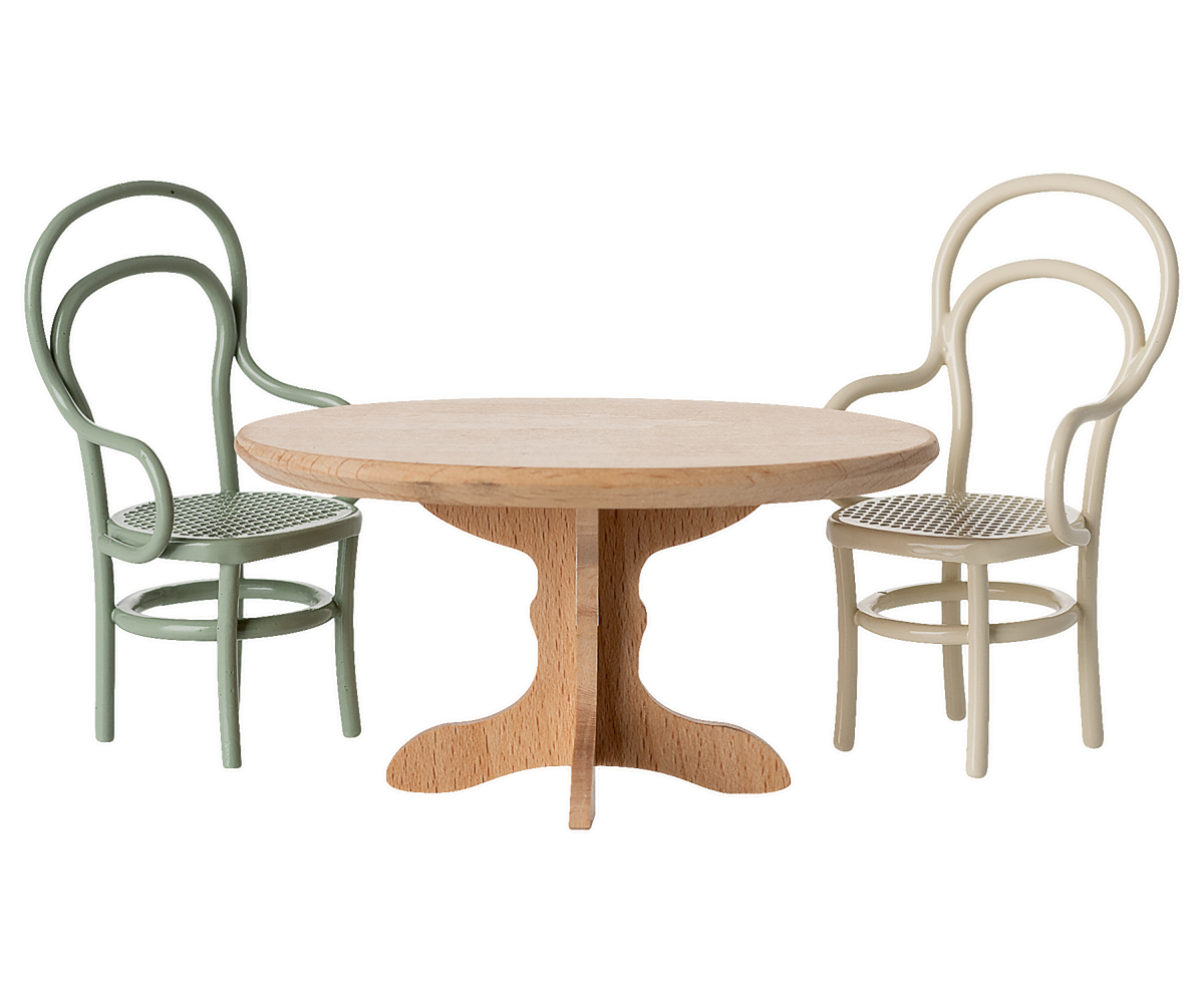 Maileg Miniature Mouse Oval Dining Table – Natural