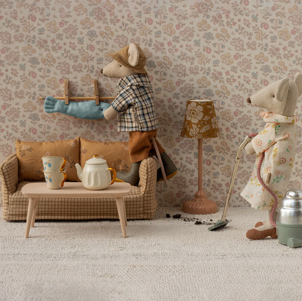 Maileg Miniature Mouse Coffee Table – Natural