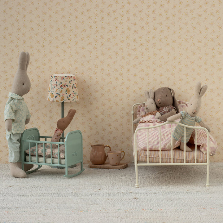 Maileg My Tiny Mouse Cradle – Light Rose