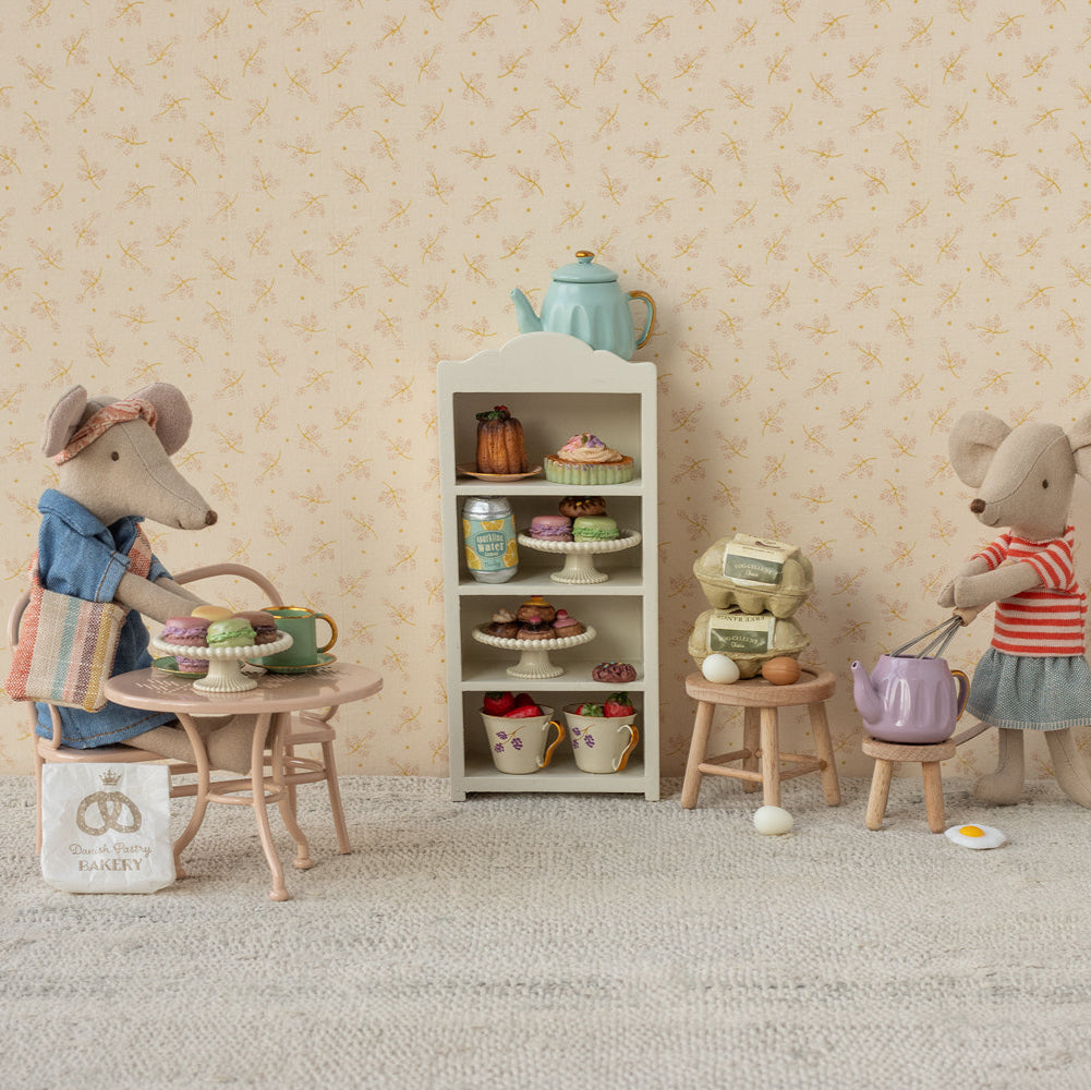 Maileg Miniature Mouse Café Set – Mum &amp; Dad Edition (Pale Pink)