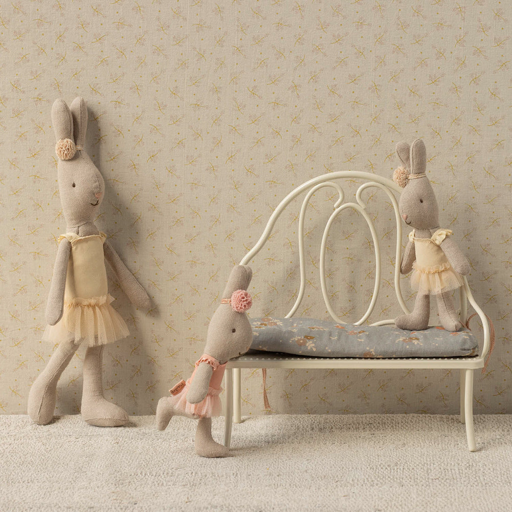 Maileg Miniature Mouse Vintage Bench – Off White