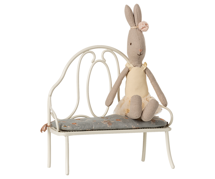 Maileg Miniature Mouse Vintage Bench – Off White