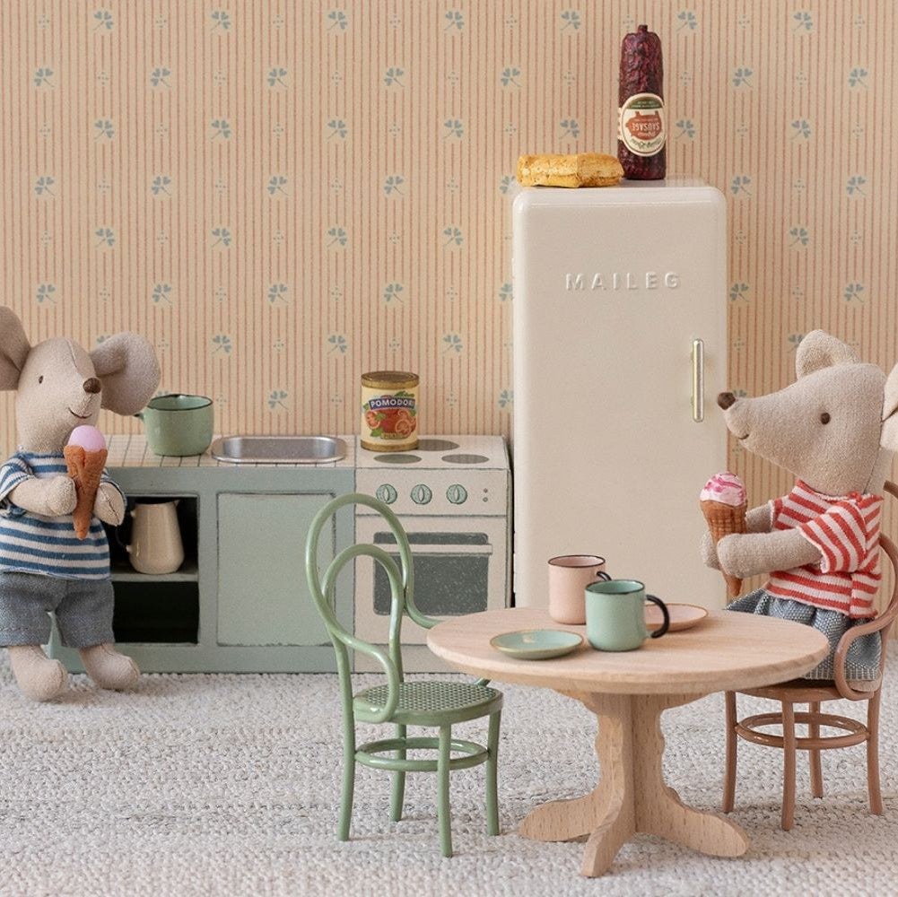Maileg Miniature Mouse Fridge – Off White