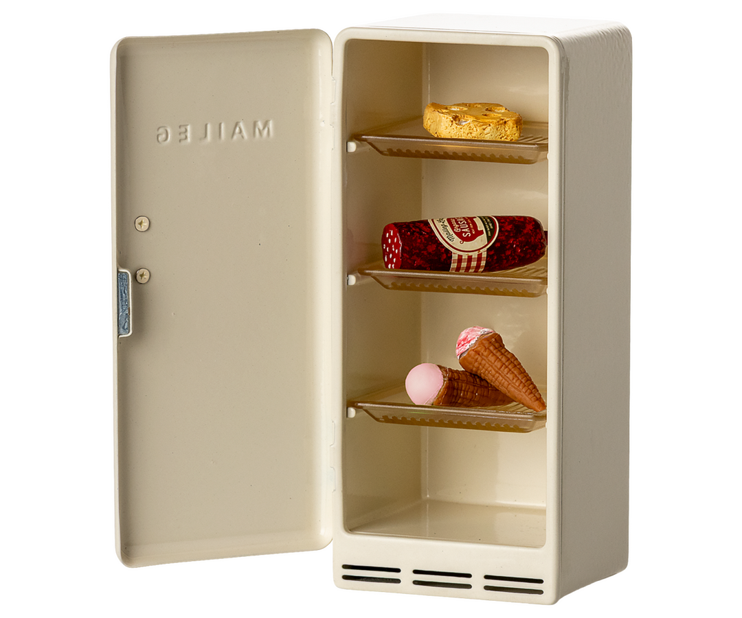 Maileg Miniature Mouse Fridge – Off White