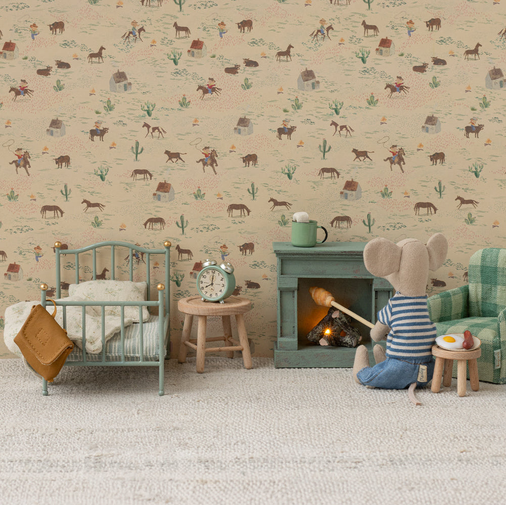Maileg Miniature Mouse Vintage Single Bed – Mint