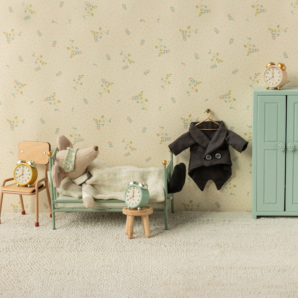 Maileg Miniature Mouse Vintage Single Bed – Mint