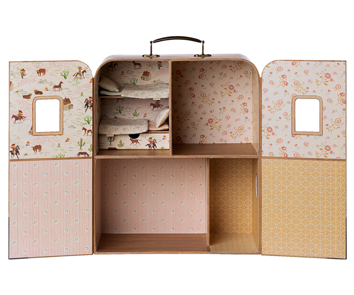 Maileg Miniature Mouse SuitCasa