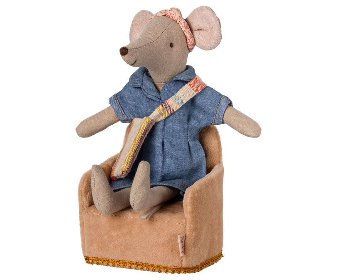 Maileg Miniature Mouse Folding Chair – Powder