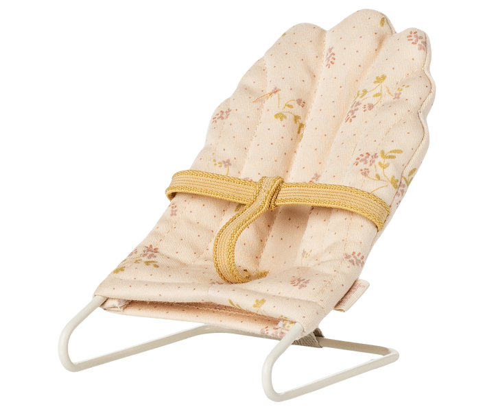 Maileg Miniature Mouse My Babysitter – Off White