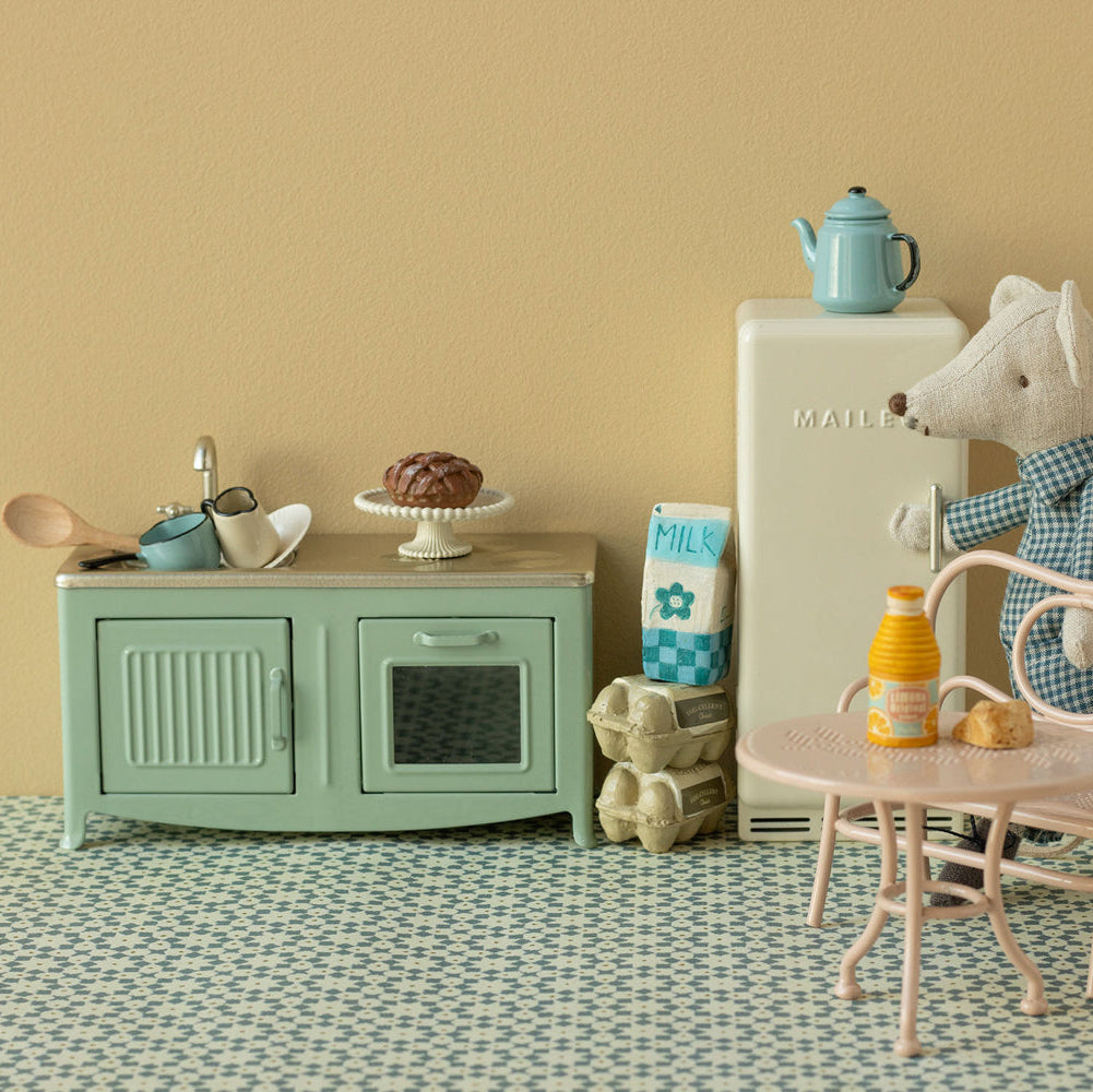 Maileg Miniature Mouse Kitchen – Mint
