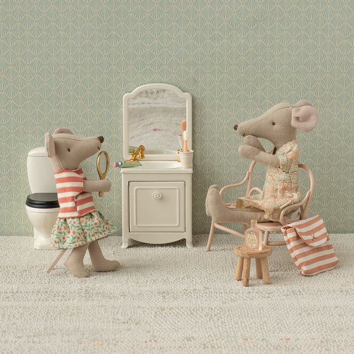 Maileg Miniature Mouse Toothbrush Set in Bag – Coral Stripe