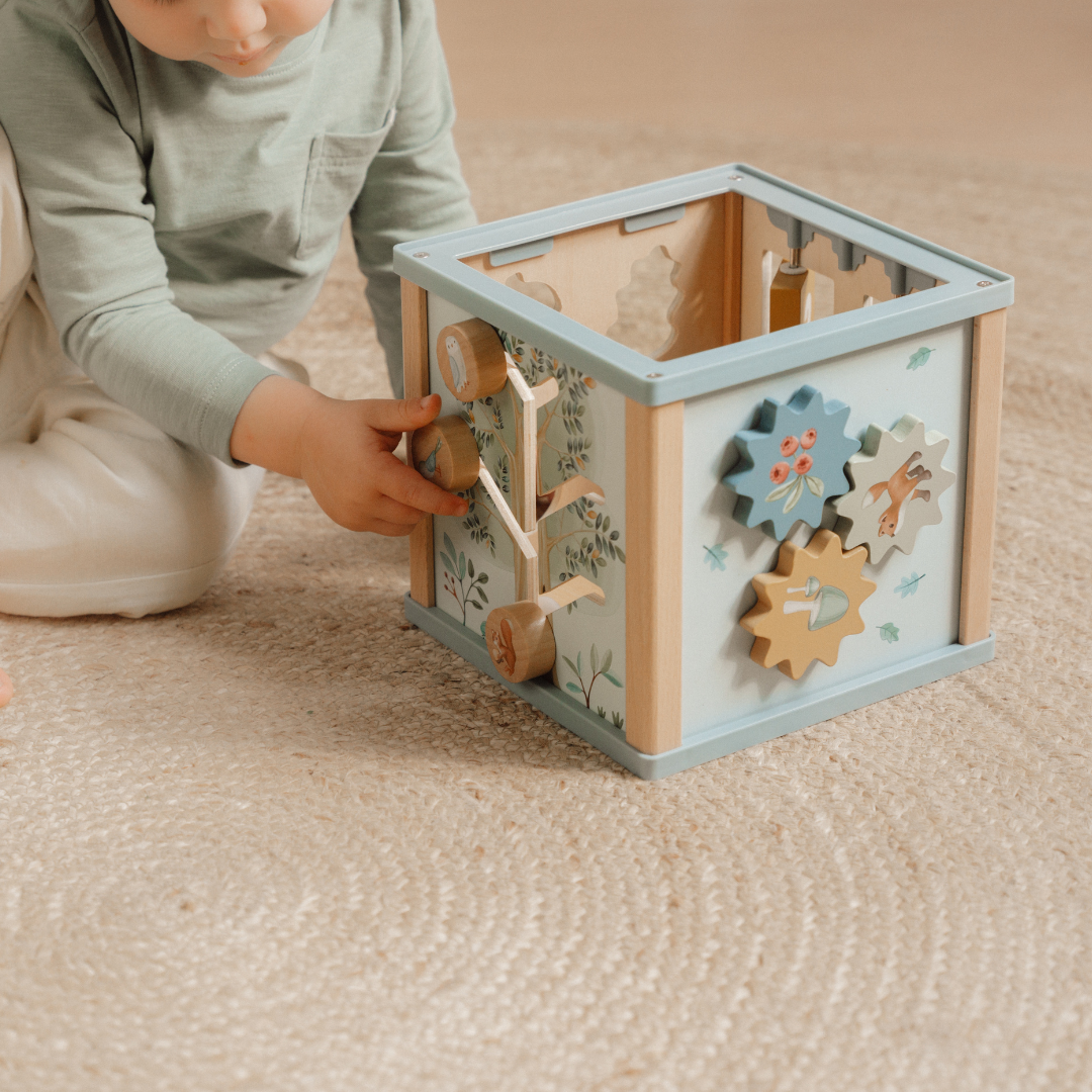 Little Dutch Activity Cube – Forest Friends