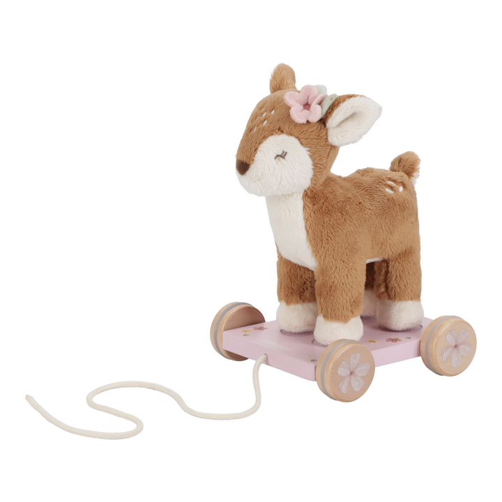 Little Dutch Pull Along Deer – Fairy Garden