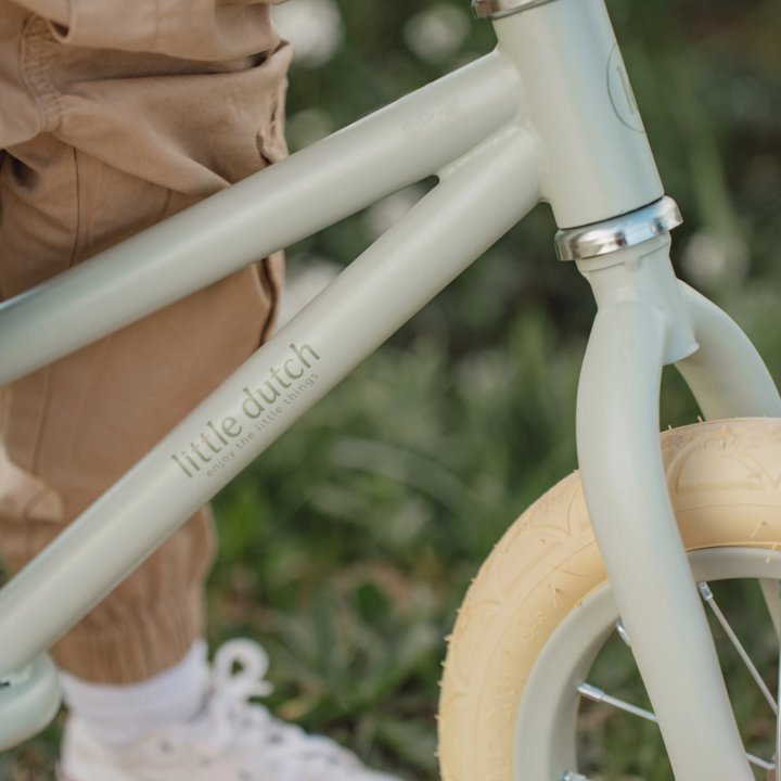 Little Dutch Balance Bike – Matt Green