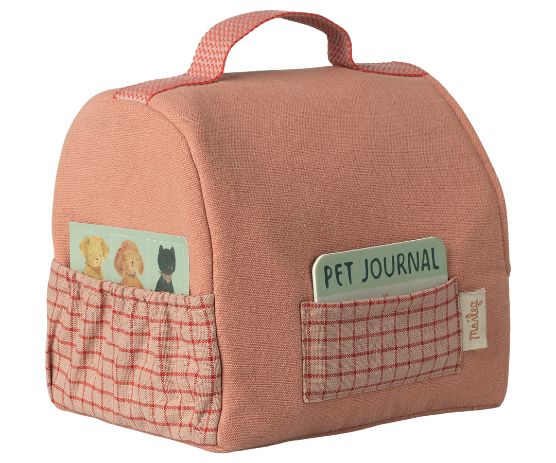 Maileg Pet Carrier – Coral