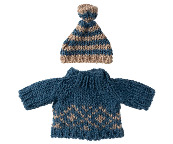 Maileg Knitted Sweater &amp; Hat – Dad Mouse