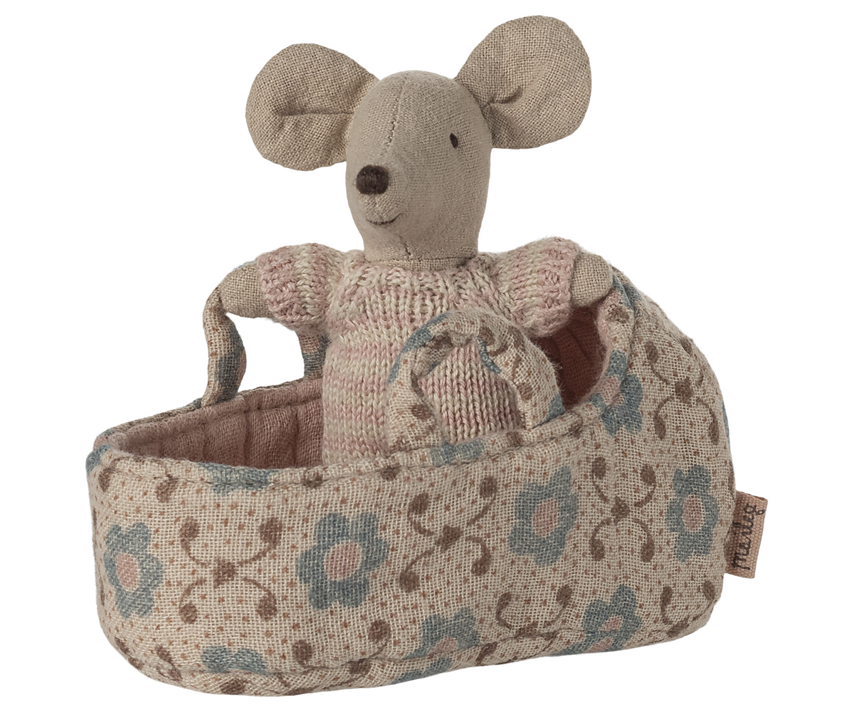 Maileg Baby Mouse in Carry Cot – Rose