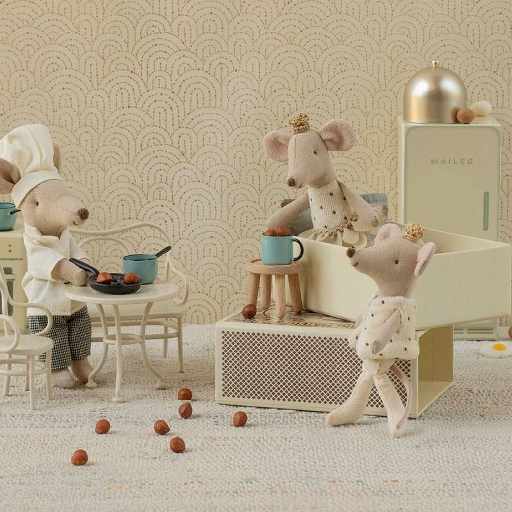 Maileg Royal Twin Mice in Matchbox – Little Sister &amp; Brother