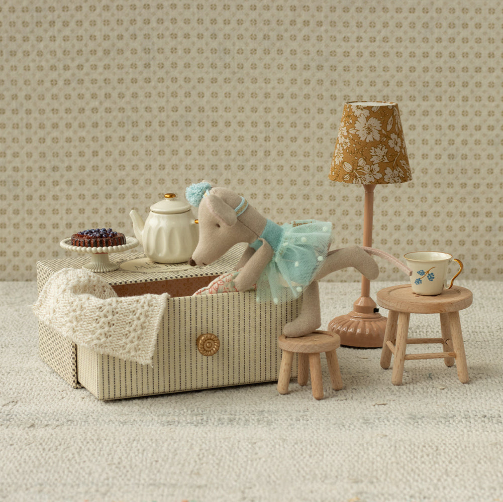 Maileg Dance Mouse in Daybed – Little Sister