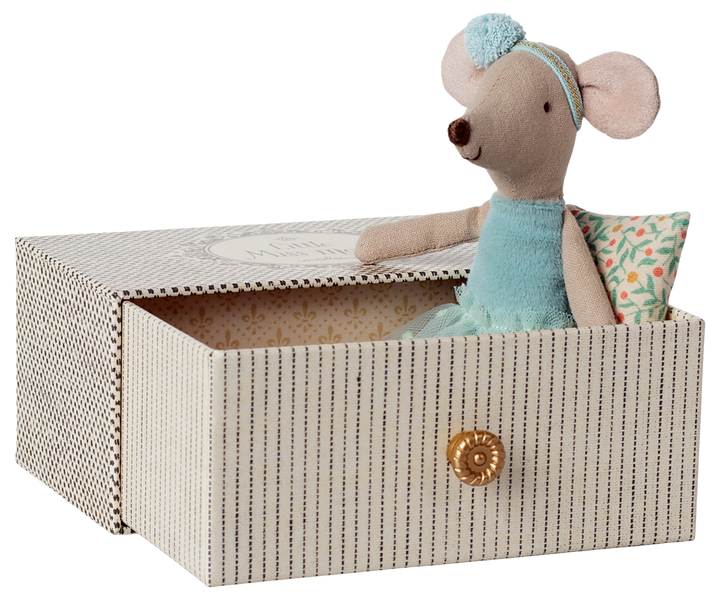 Maileg Dance Mouse in Daybed – Little Sister