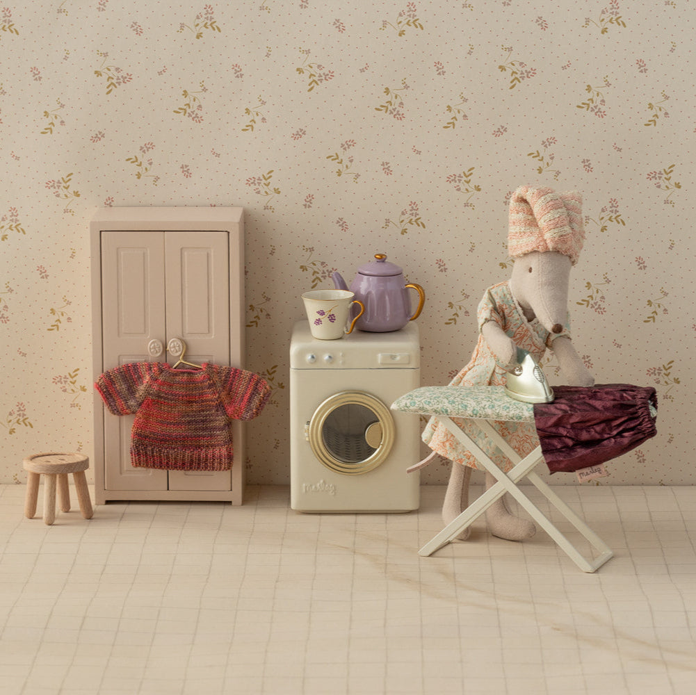 Maileg Mouse Skirt &amp; Knitted Blouse – Mum Mouse