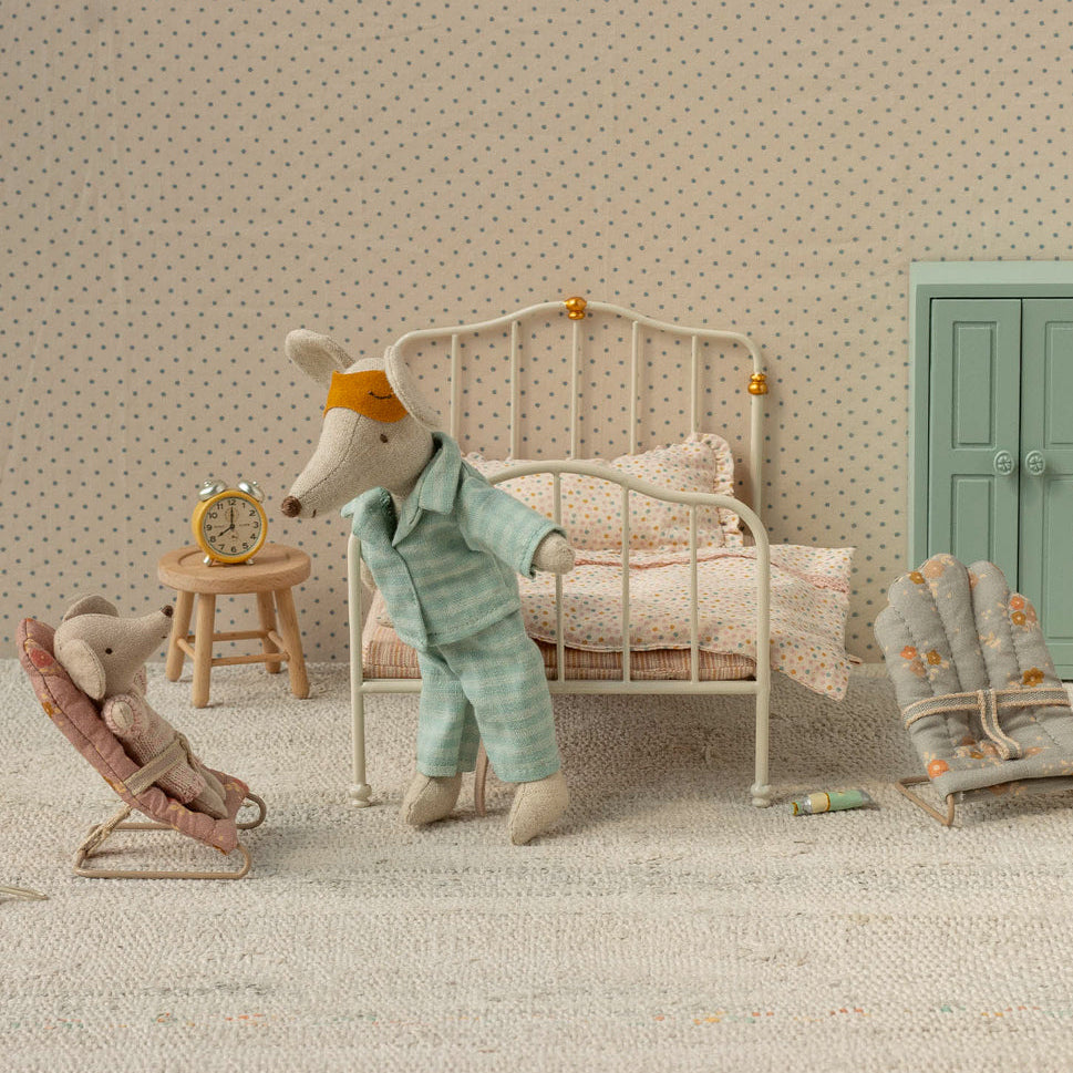 Maileg Dad Mouse Pyjamas – Mint