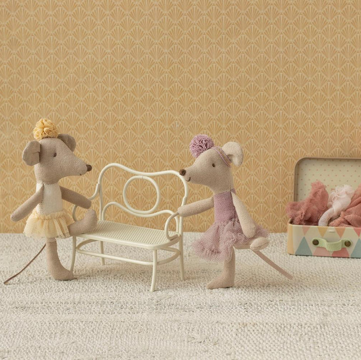 Maileg Off White Ballerina Mouse – Little Sister