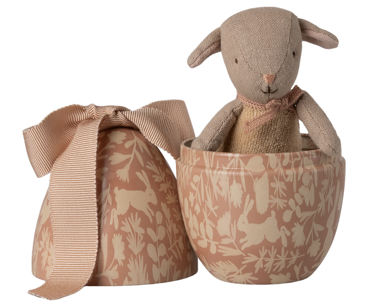 Maileg Easter Egg with Micro Lamb – Powder