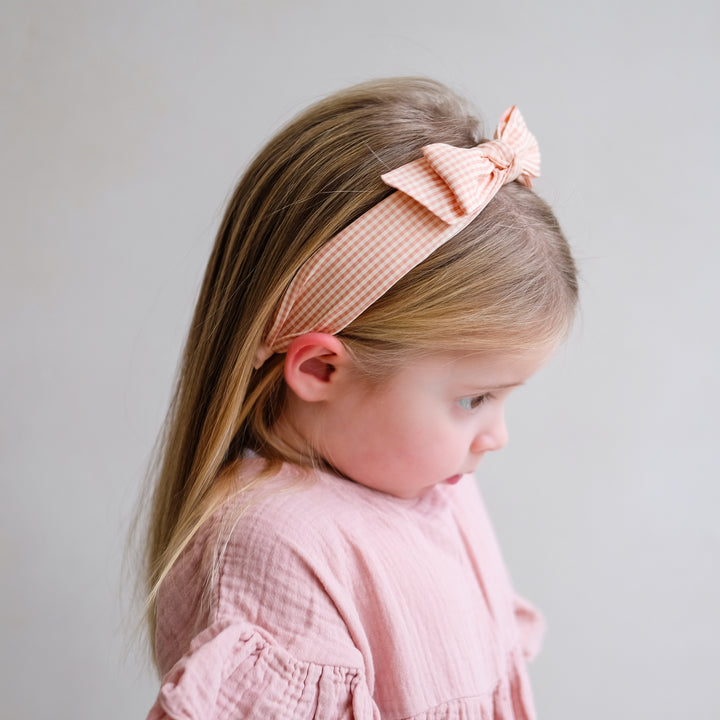 Mimi &amp; Lula Gingham Edie Bow Alice – Peach