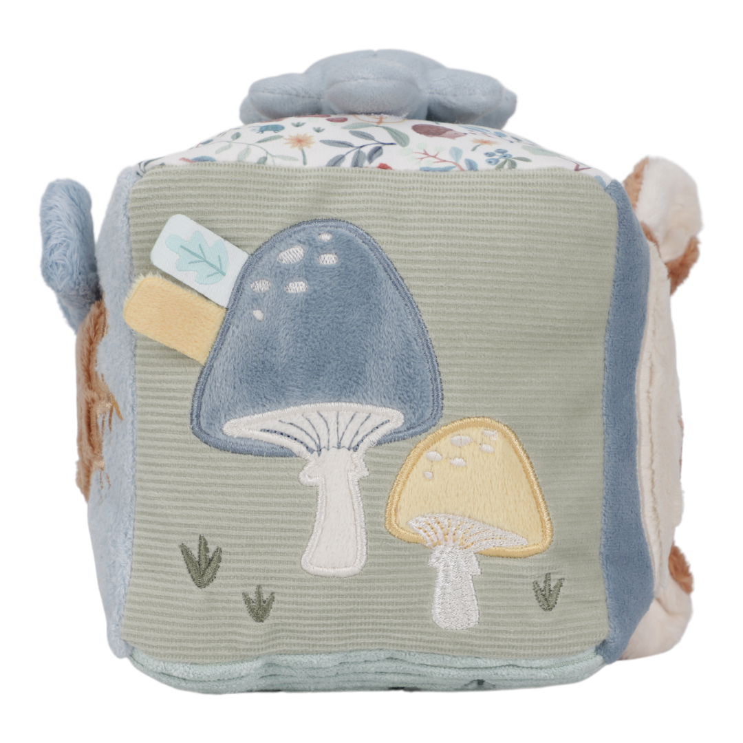 Little Dutch Soft Activity Cube – Forest Friends