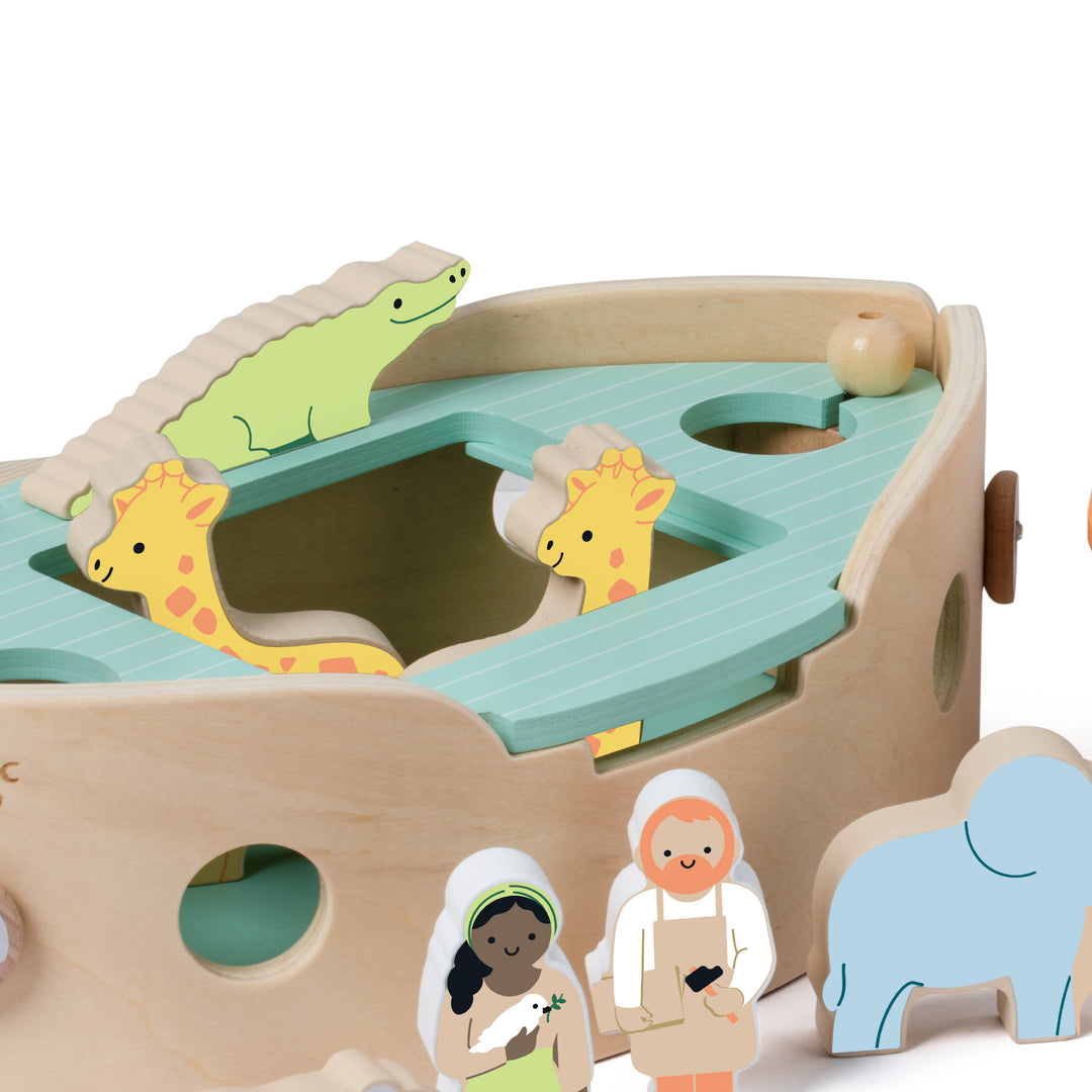 Classic World Making Noah’s Ark Playset