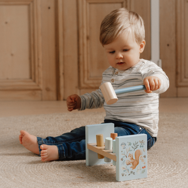 Little Dutch Pounding Hammer Bench – Forest Friends