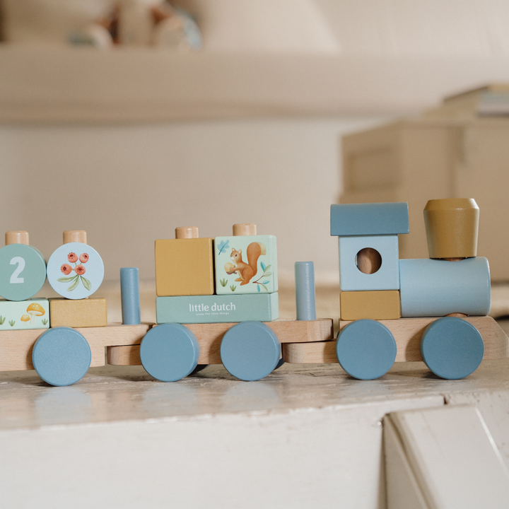 Little Dutch Stacking Train – Forest Friends