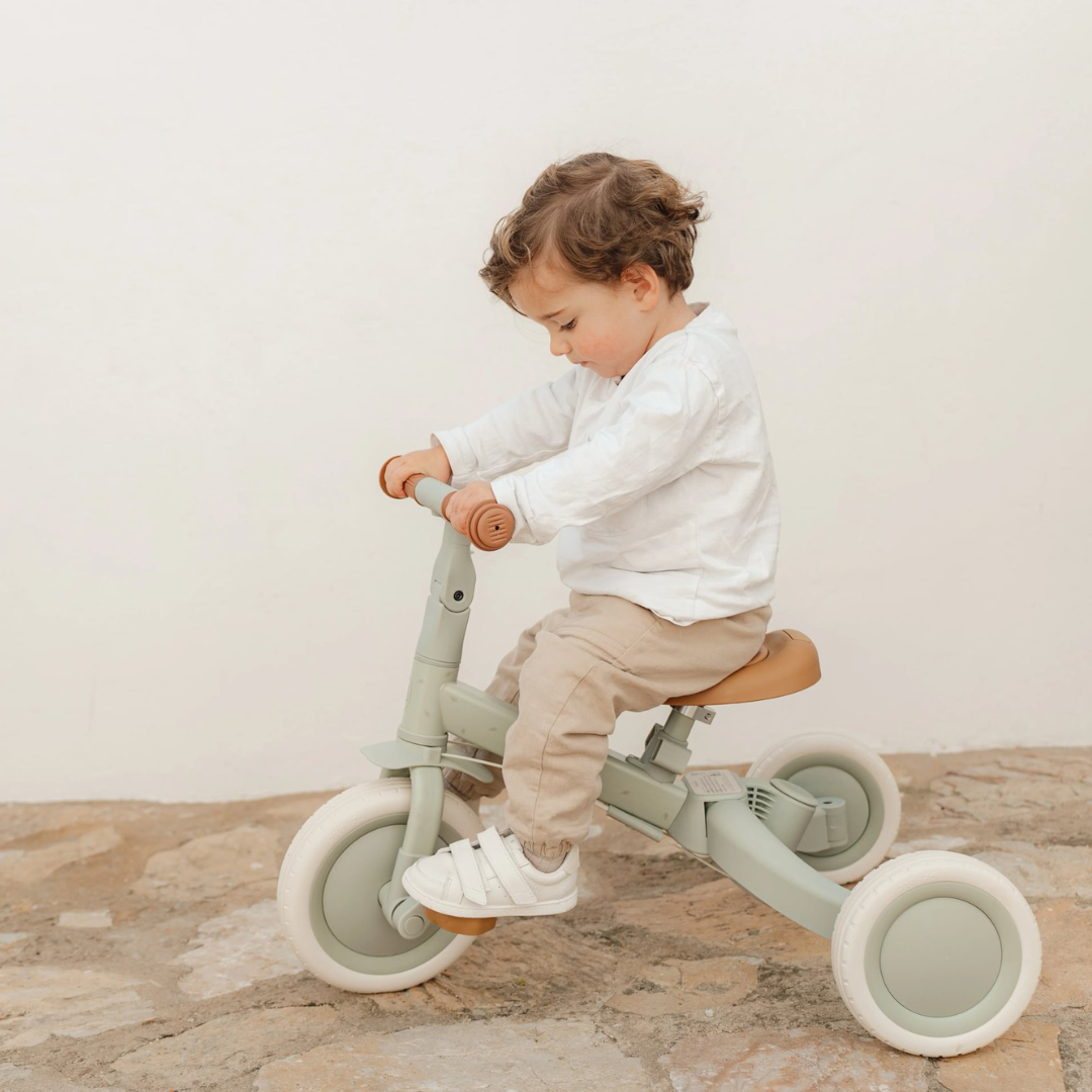 Little Dutch 4-in-1 Tricycle – Green Leaf
