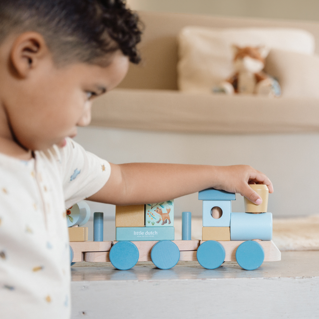Little Dutch Stacking Train – Forest Friends