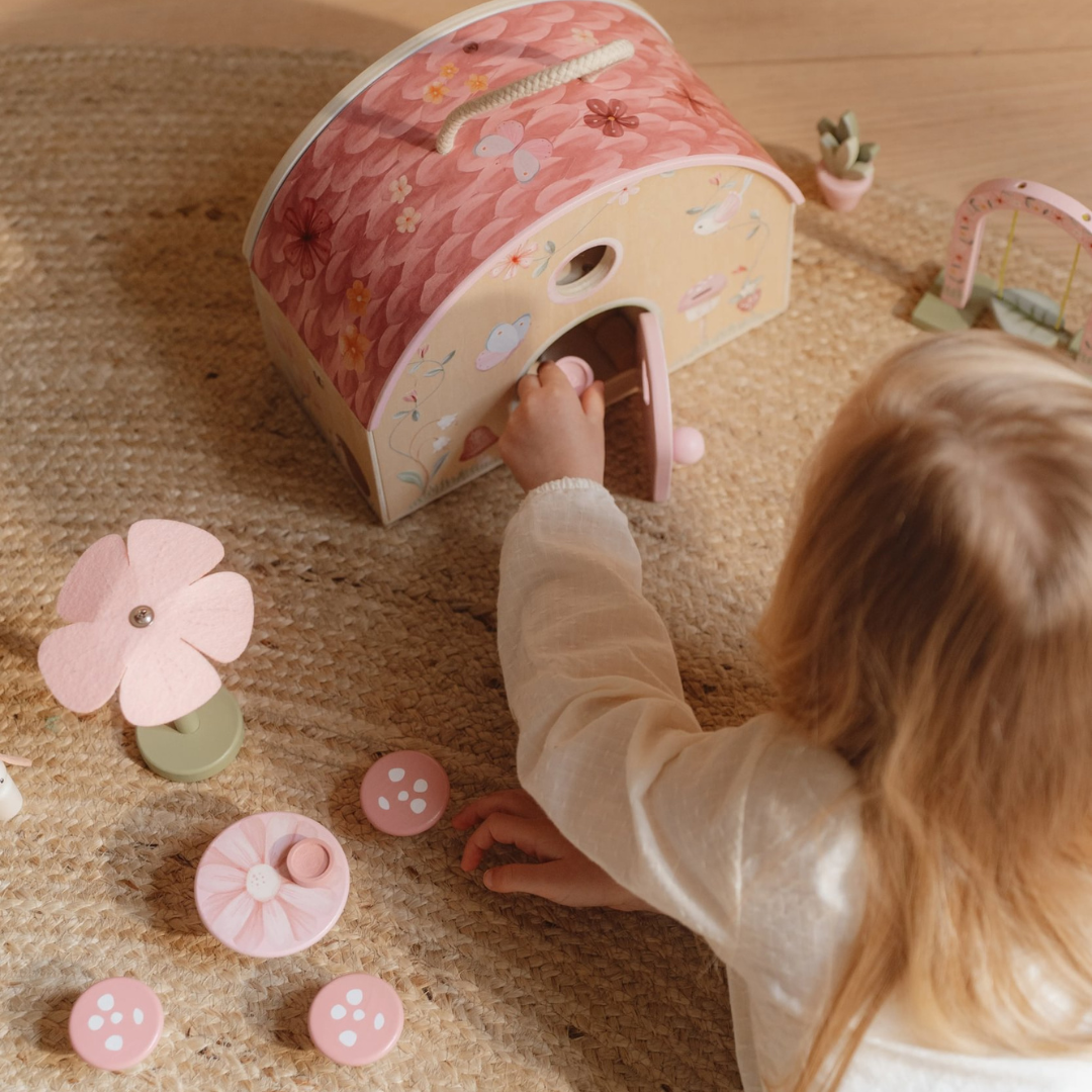 Little Dutch Fairy House – Fairy Garden