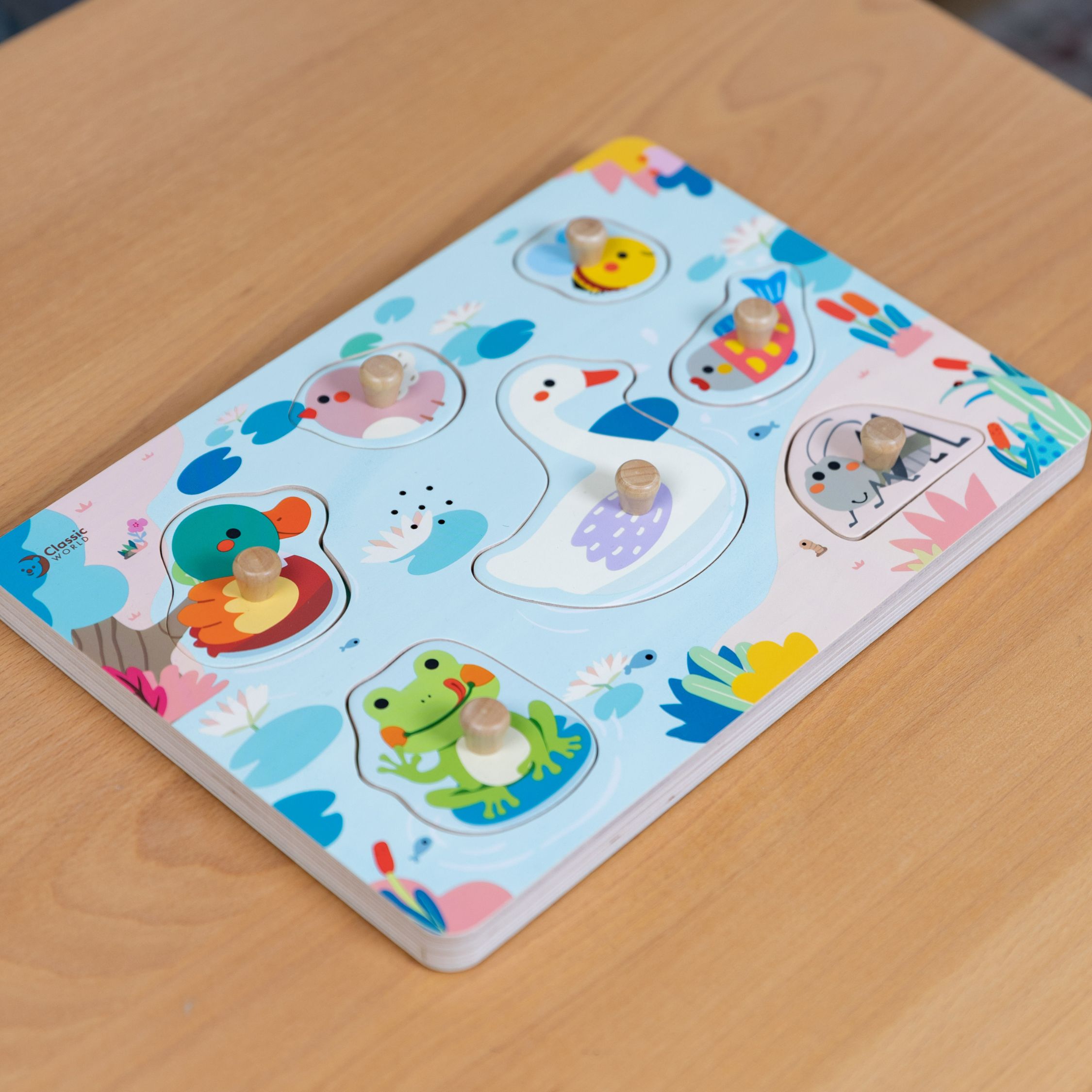 Classic World Wooden Peg Sound Puzzle – Pond